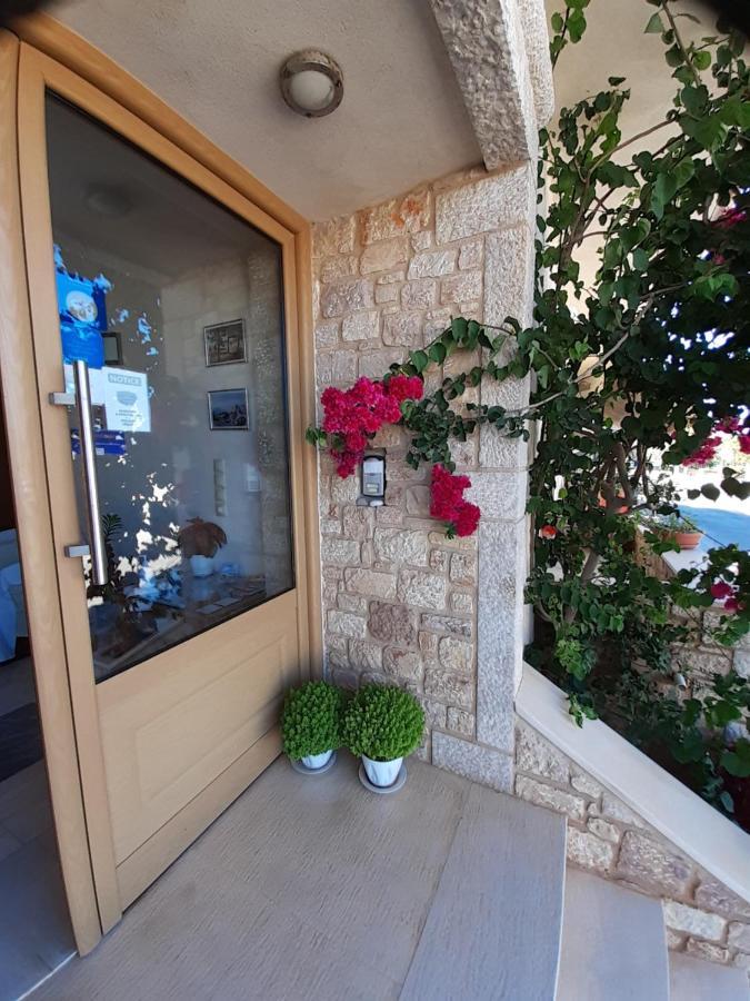 Kritikos Appartement *